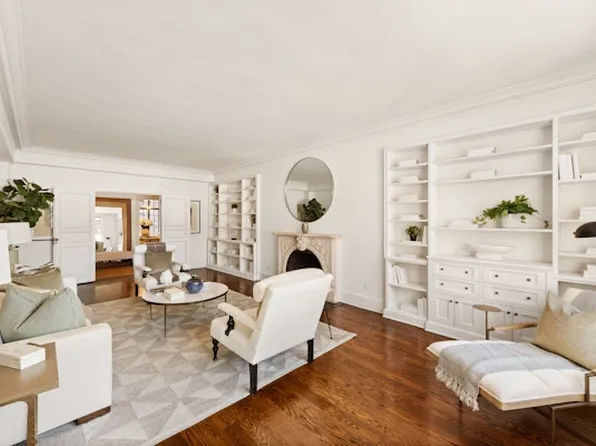 115 East 67th Street image 1 of 10