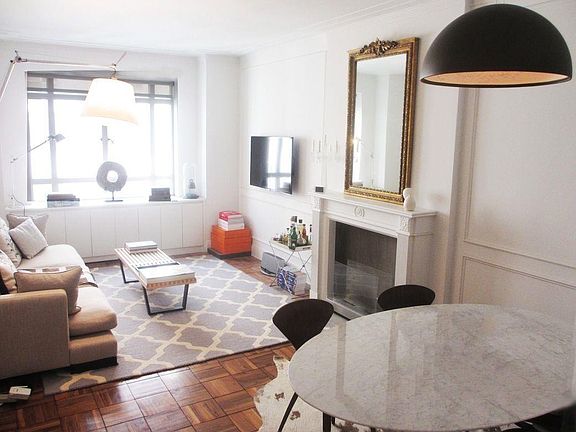 4th image of 25 Central Park W APT 10G