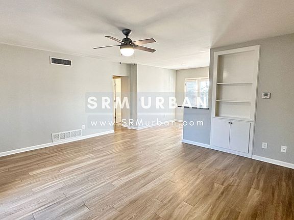 3rd image of 4612 Ohio St #32