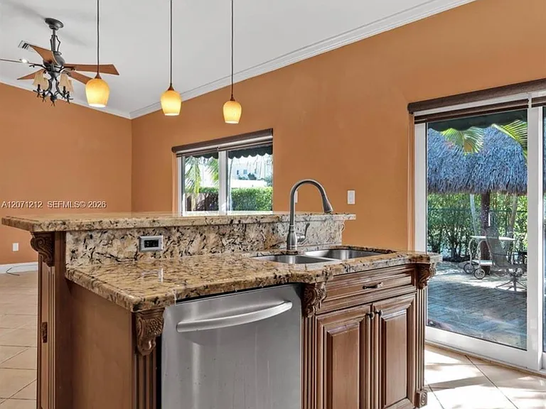 14571 SW 160th Ct — Photo 11