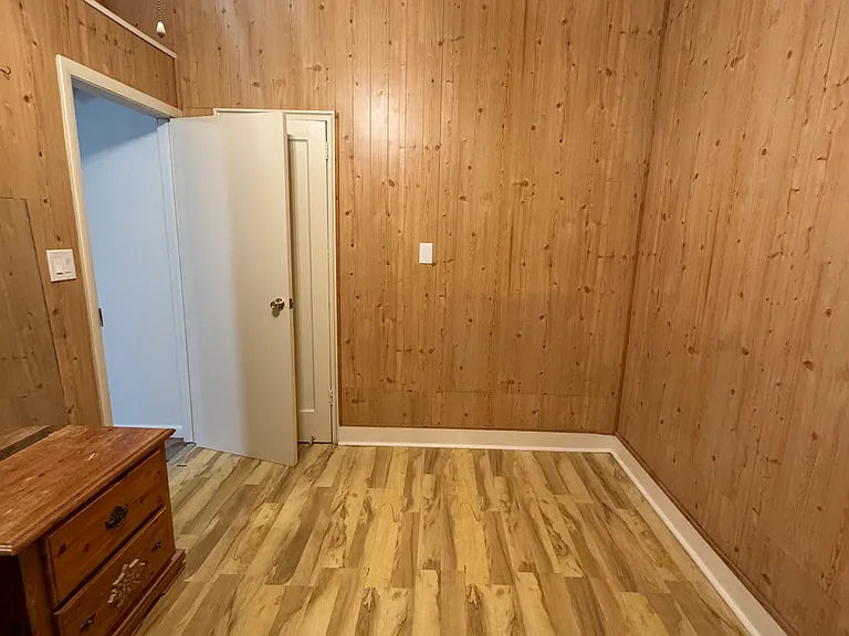 403 Fraser Rd — Photo 11