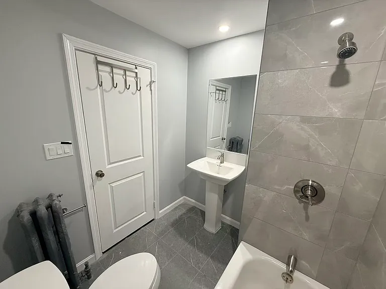43 Bradley St #1 — Photo 4