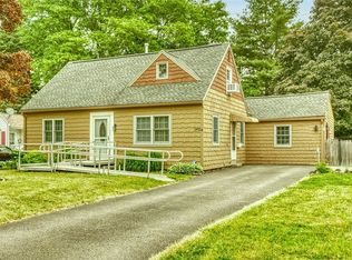 142 Mac Arthur Rd, Rochester, NY 14615