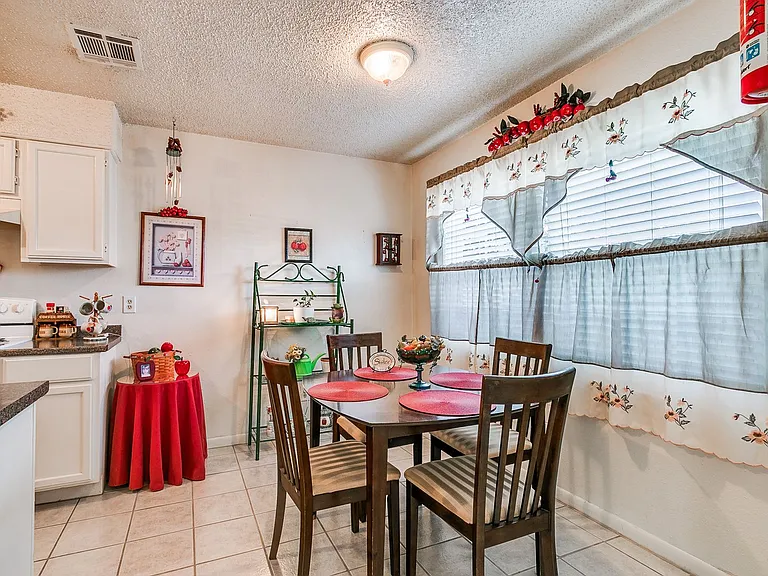 801 Cartwright Dr — Photo 22