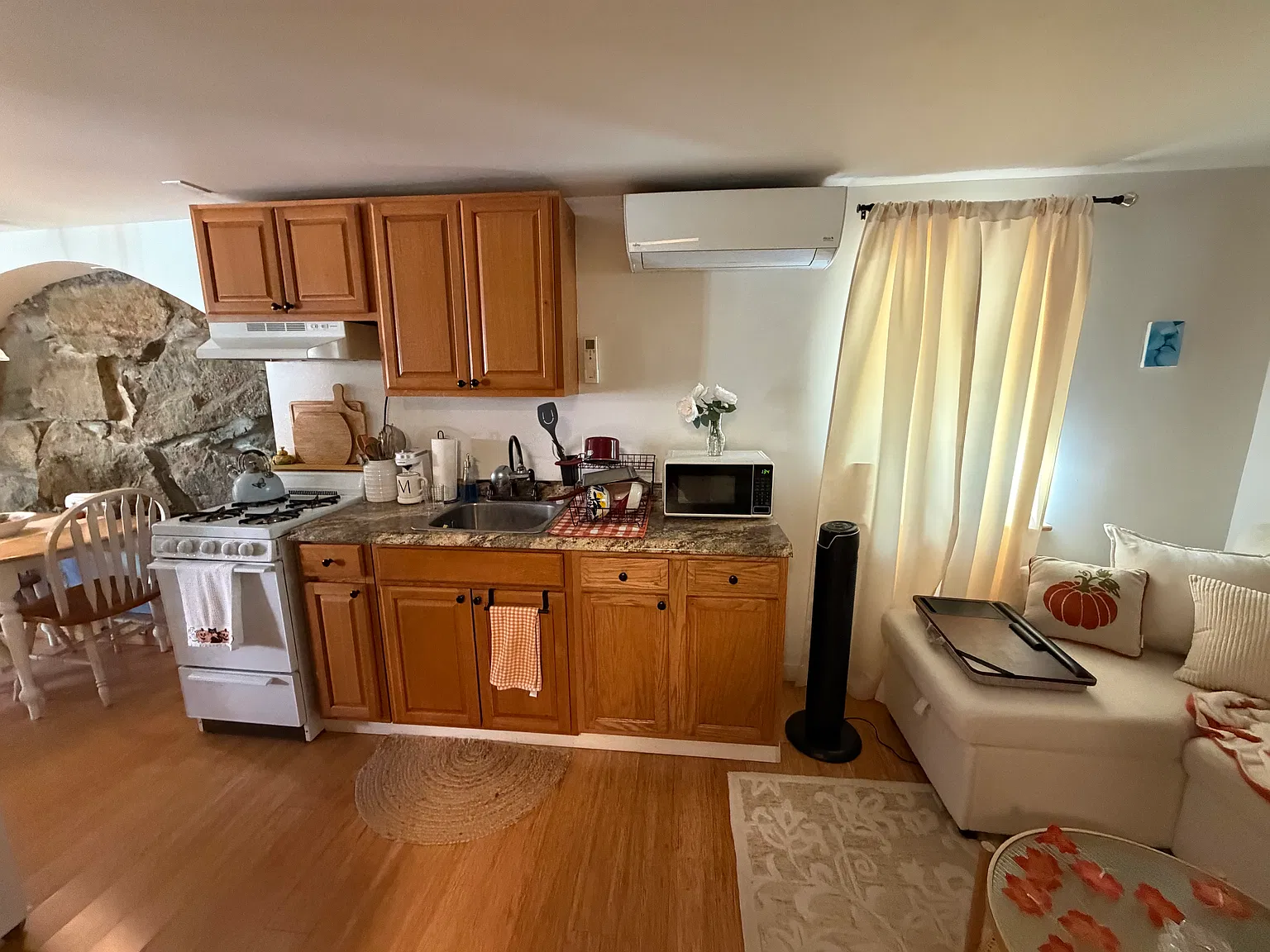 1 bed, $1,500 — Photo 2