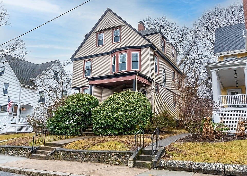 84 Hastings St, West Roxbury, MA 02132 Zillow