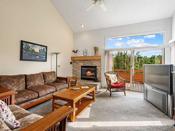 2nd image of 4749 S Pleasantview Rd #94