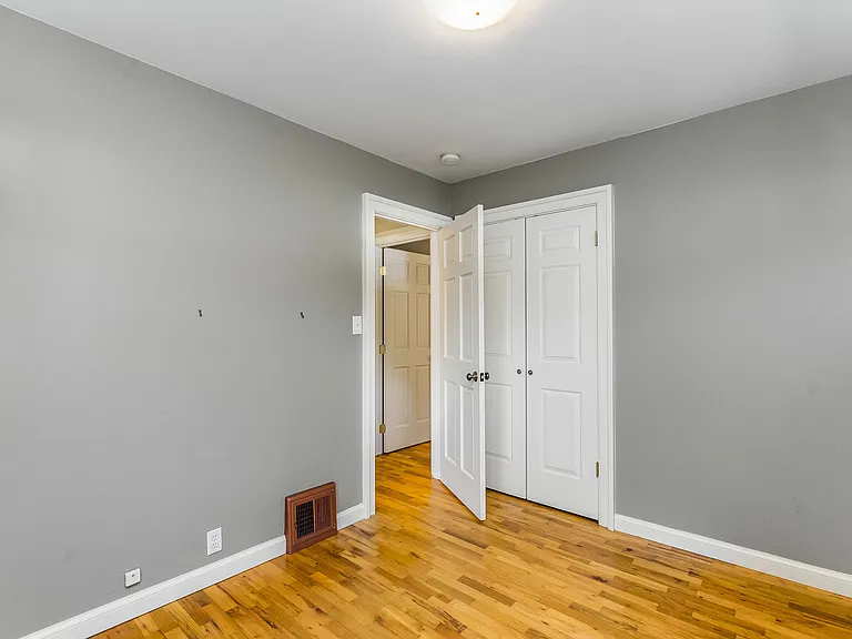 1225 Columbine Ct — Photo 11