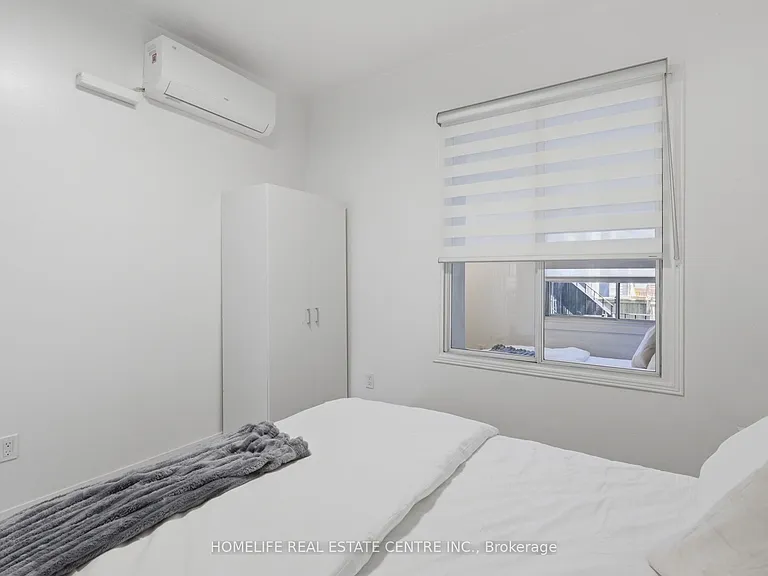 223 Jameson Ave #201 — Photo 12