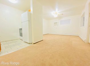 1100 Ridge Ave APT 1, Coraopolis, PA 15108