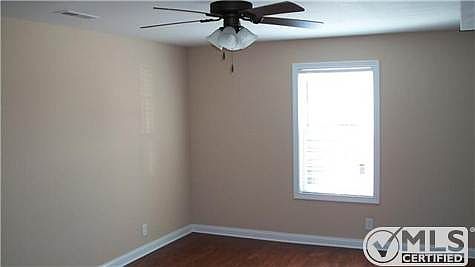 5th image of 1809 Beckett Dr APT D