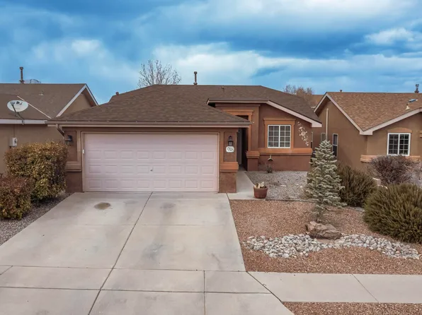 7705 Woodstar Ave NW, Albuquerque, NM 87114