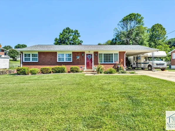 95 Eastview Dr, Collinsville, VA 24078