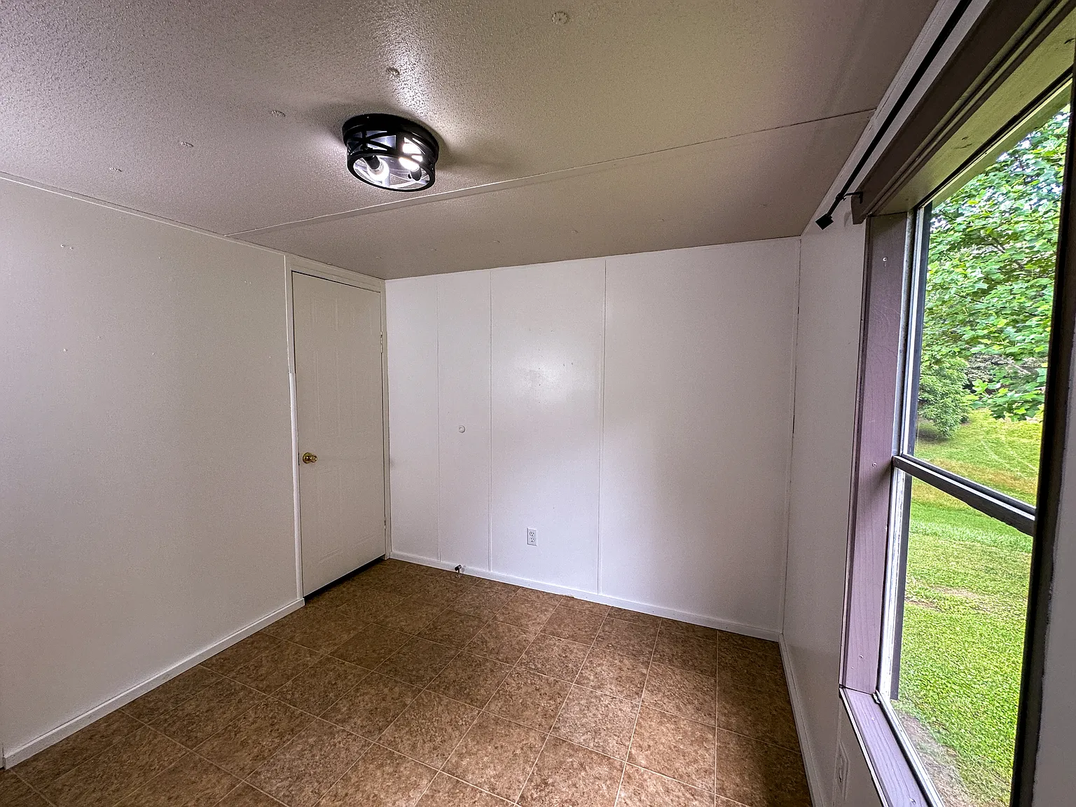 788 Trails End Road - 1 — Photo 4