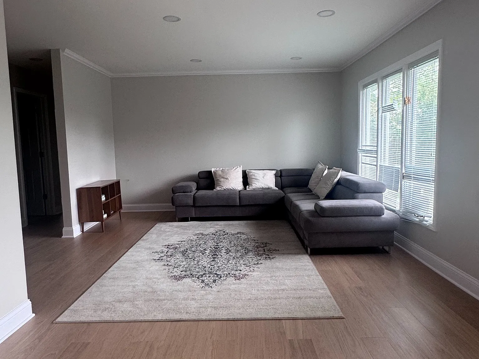 3 bed, 1786 sqft, $3,400 — Photo 3