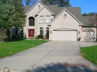 608 Valley Woods Ct, Loveland, OH 45140