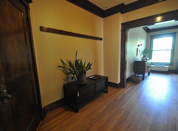 3rd image of 5319 S Woodlawn Ave #3