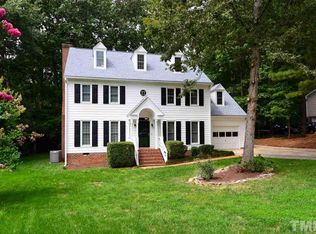 1110 Tanglewood Dr, Cary, NC 27511