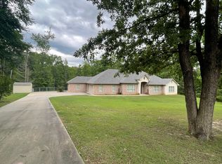 272 Loma Vista Dr, Hallsville, TX 75650