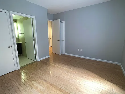 Rented by Tourma Realty LLC | media 16