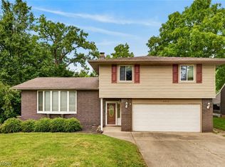 6613 Brookside Rd, Independence, OH 44131