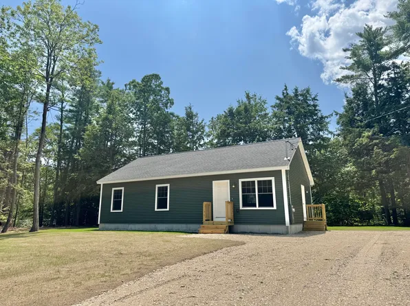 36 Allaire Drive, Limerick, ME 04048