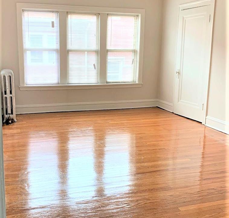 1st image of 529 Michigan Ave APT 1E