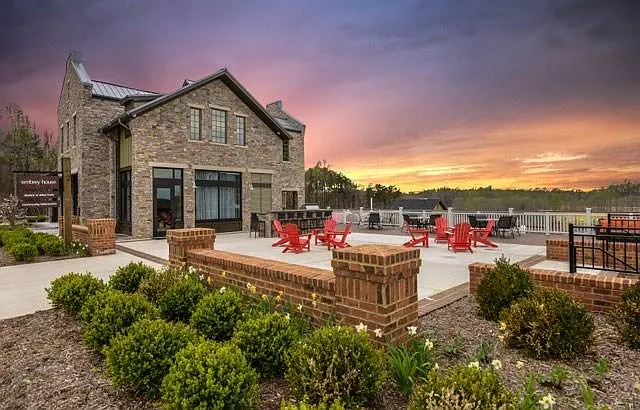 150 Boxelder Dr — Photo 25
