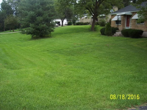 2430 Irvine Rd, Winchester, KY 40391