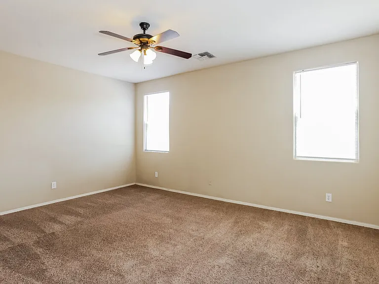 7117 W Sophie Ln — Photo 12