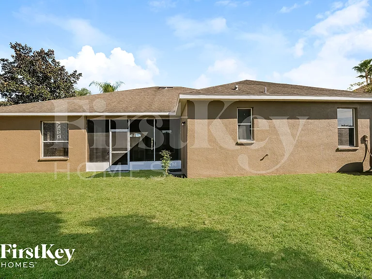2210 Briana Dr — Photo 15