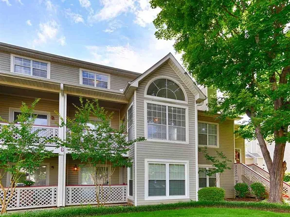 1085 Stones Throw Dr NW Unit 1, Huntsville, AL 35806