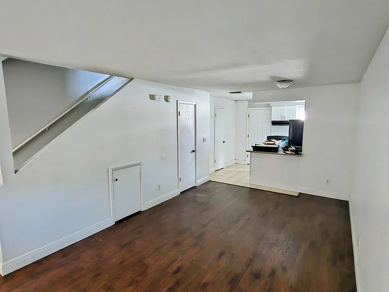 37220 Majestic Oak Ct #2016 — Photo 24