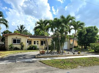 4600 NW 39th St, Lauderdale Lakes, FL 33319
