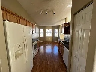 11 Pickcane Ln — Photo 2