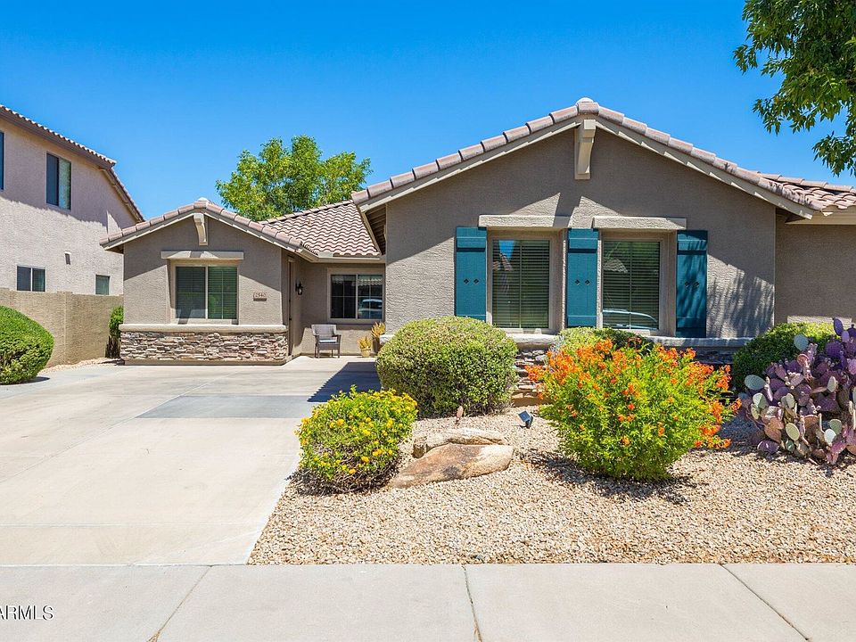 1st image of 2540 W Coyote Creek Dr