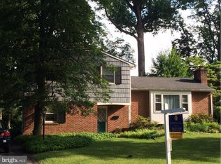 304 Hollyberry Rd, Severna Park, MD 21146