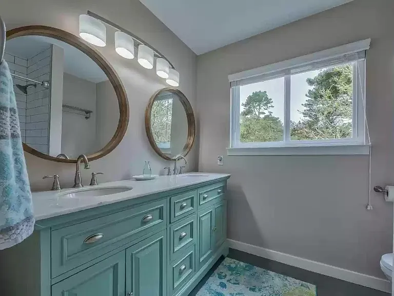 247 Mar Vista Dr — Photo 17