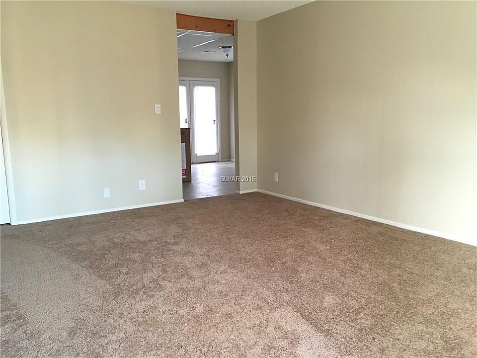 2nd image of 4828 Ballantine Dr