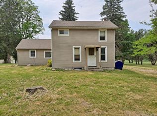 2320 Pingree Rd, Howell, MI 48843