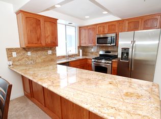 117 33rd St APT A, Newport Beach, CA 92663