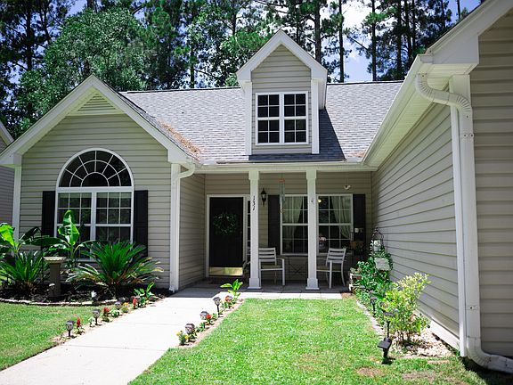 3rd image of 131 Highwoods Plantation Ave