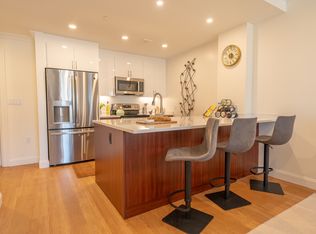 200 Sherman Rd #411, Chestnut Hill, MA 02467