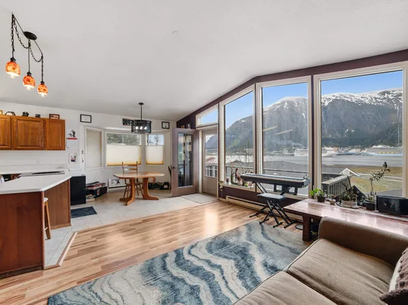 2400 Douglas Hwy APT 3, Juneau, AK 99801