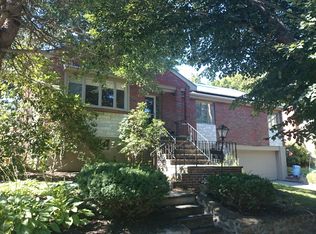 34 Slocum Rd, Jamaica Plain, MA 02130