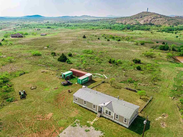 23057 E 1647th Rd, Snyder, OK 73566