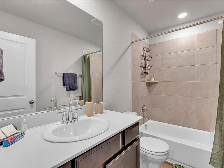 6401 Night Chinook Dr — Photo 36