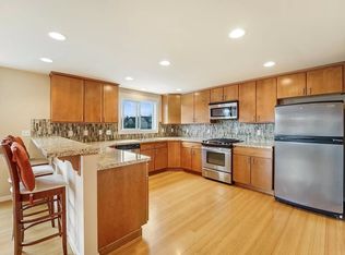 9201 Interlake Ave N, Seattle, WA 98103