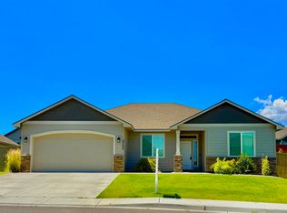 2753 Walking Stick Ave, Richland, WA 99354
