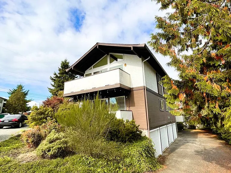 14320 Roosevelt Way N #201 — Photo 1